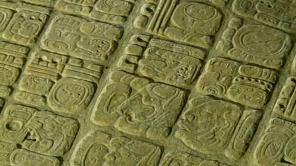 Bảng chữ đá cổ hé lộ bí ẩn về nền văn minh Maya ở Guatemala
